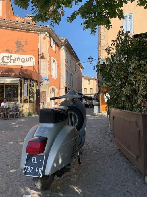 Apartamento La Terrasse Du Pont Jullian Charme Et Calme Dans Le Coeur Historique LʼIsle-sur-la-Sorgue Exterior foto
