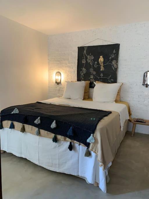 Apartamento La Terrasse Du Pont Jullian Charme Et Calme Dans Le Coeur Historique LʼIsle-sur-la-Sorgue Exterior foto